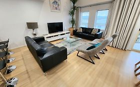 Spacious 4 Bedroom And 2 Bathrooms City Apartment